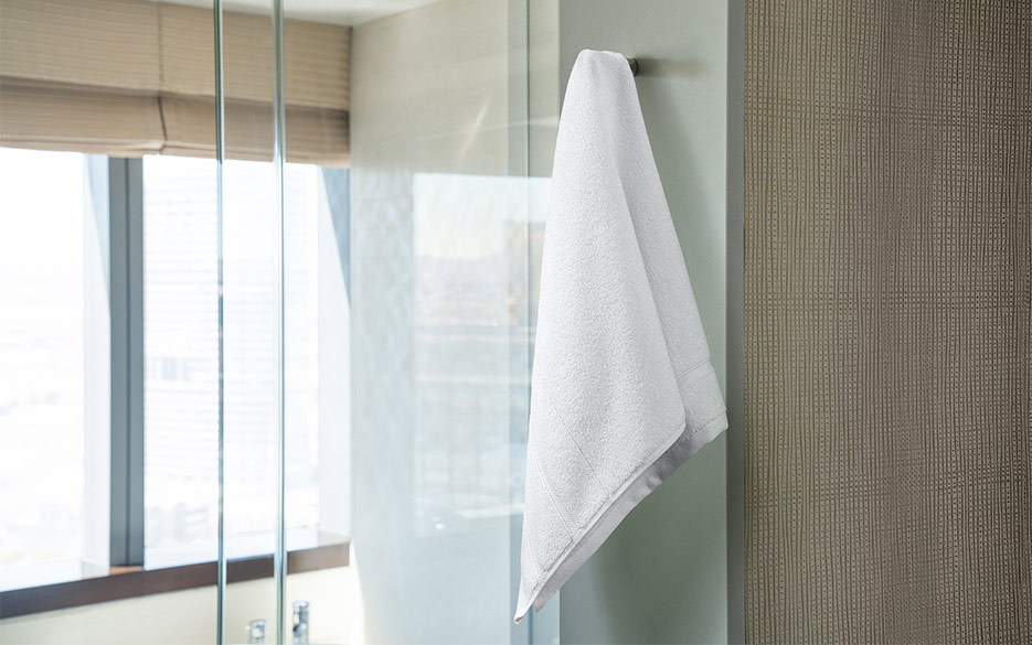 MGM Grand Striped Trim Bath Towel in 100% Cotton